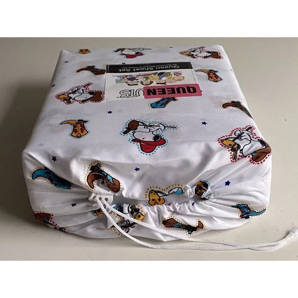 4 Pc PEANUTS Snoopy Cowboy QUEEN Sheet Set By Berkshire Super‎ Soft White NEW